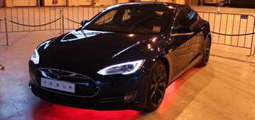 2015 TESLA MODEL S