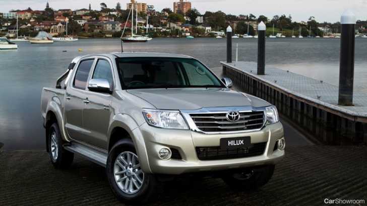 2011 TOYOTA HILUX