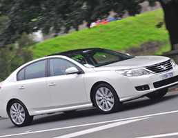 2011 RENAULT