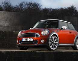 2011 MINI COOPER
