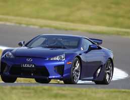 2011 LEXUS