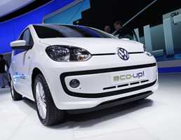 2011 VOLKSWAGEN