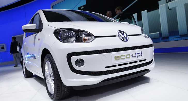 2011 VOLKSWAGEN