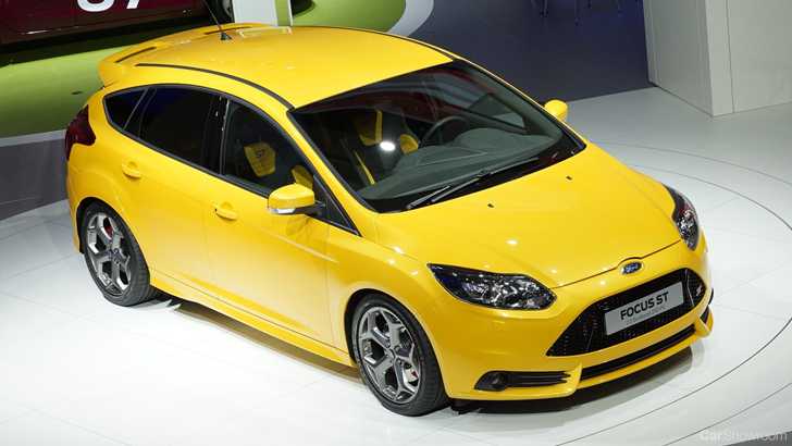 2011 FORD FOCUS