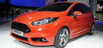 2011 FORD FIESTA