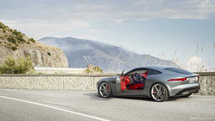 2011 JAGUAR