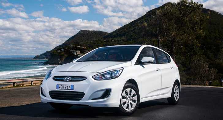 2015 HYUNDAI ACCENT