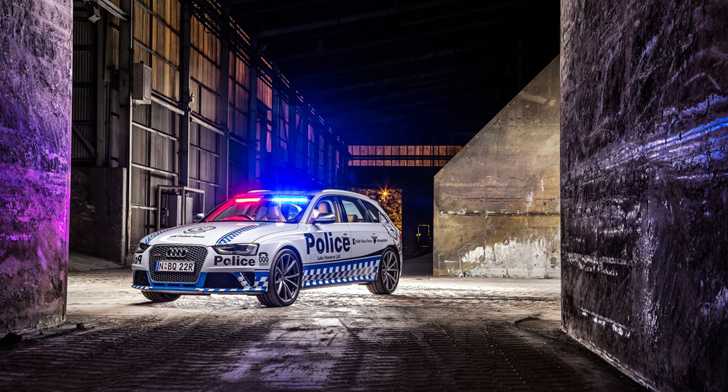 2015 AUDI RS4