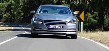 2015 HYUNDAI GENESIS 4D SEDAN