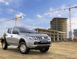 2015 MITSUBISHI TRITON