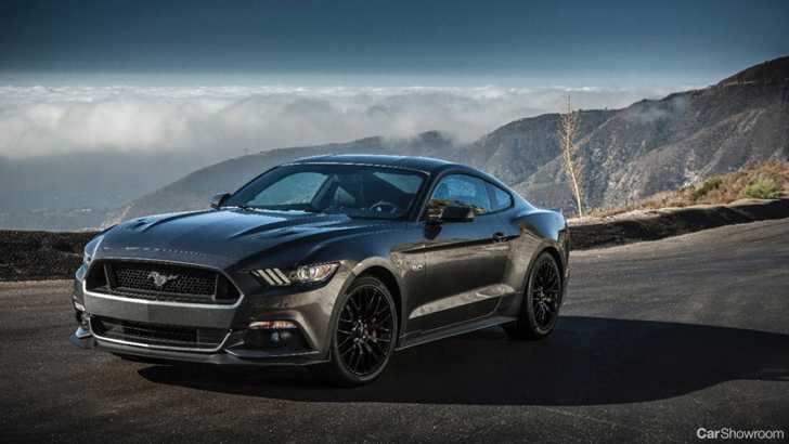 FORD MUSTANG