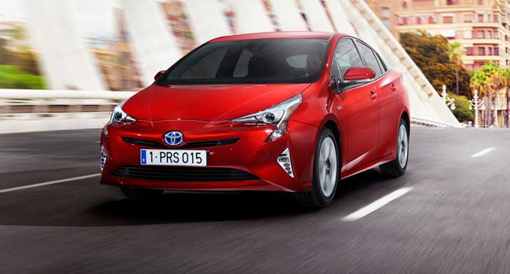 2015 TOYOTA PRIUS