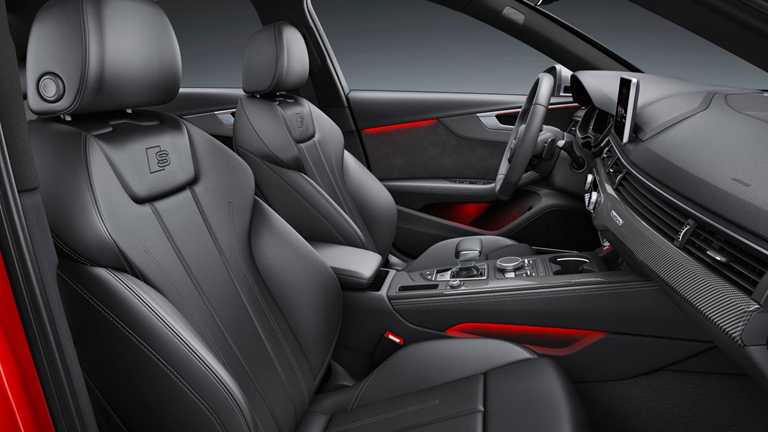 AUDI S4