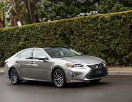 2015 LEXUS ES350