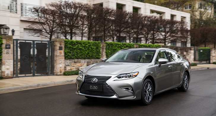 2015 LEXUS ES350