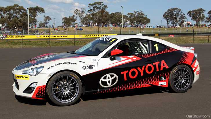 TOYOTA 86