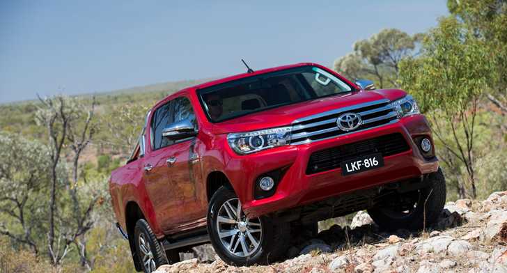 TOYOTA HILUX