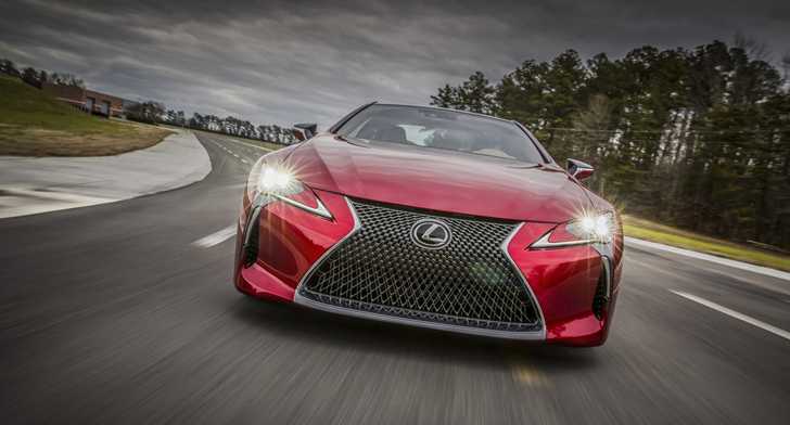 LEXUS