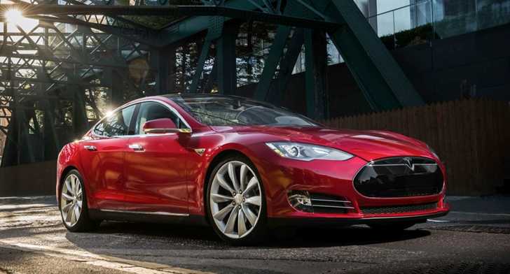 Singapore Slaps Tesla Model S Owner With AU$14,000 Emissions Tax (1)