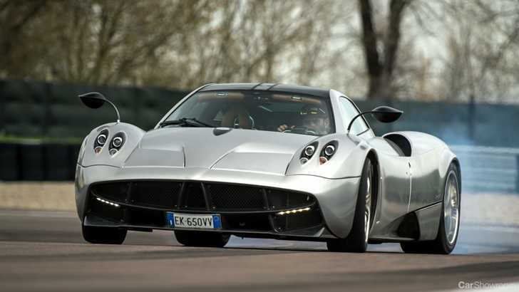 Pagani Reported To Be Unveil Huayra Roadster At Monterey Car Week