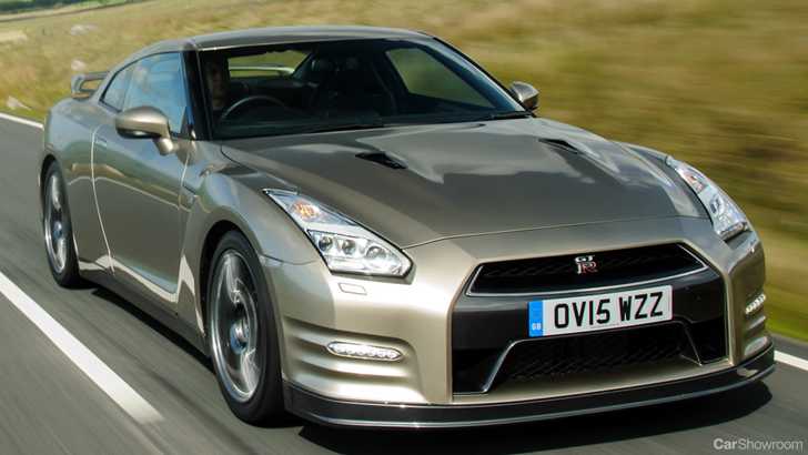 Nissan Teases Its 2017 GT-R Ahead Of NY Auto Show Debut