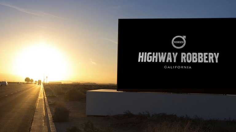 Volvo’s ‘Highway Robbery’ Uses Gas-Powered Cars To Charge XC90