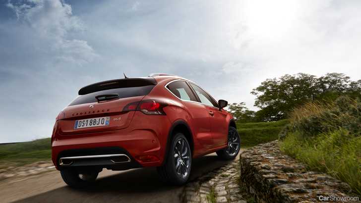 All-New DS 4 Crossback Makes Limited Run Australian Debut