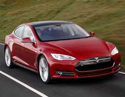 Tesla Model S Could Soon Get 100kWh Battery, Bioweapon Defence Mode
