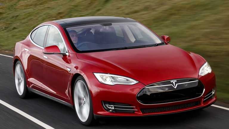 Tesla Model S Could Soon Get 100kWh Battery, Bioweapon Defence Mode