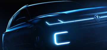 Volkswagen Previews Sporty Touareg Concept For Beijing
