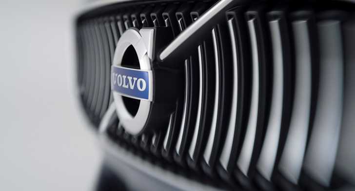 Volvo Unimpressed With Tesla’s “Wannabe” Autopilot System