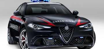 Italian Police Receives 376kW Alfa Romeo Giulia QV Cruiser
