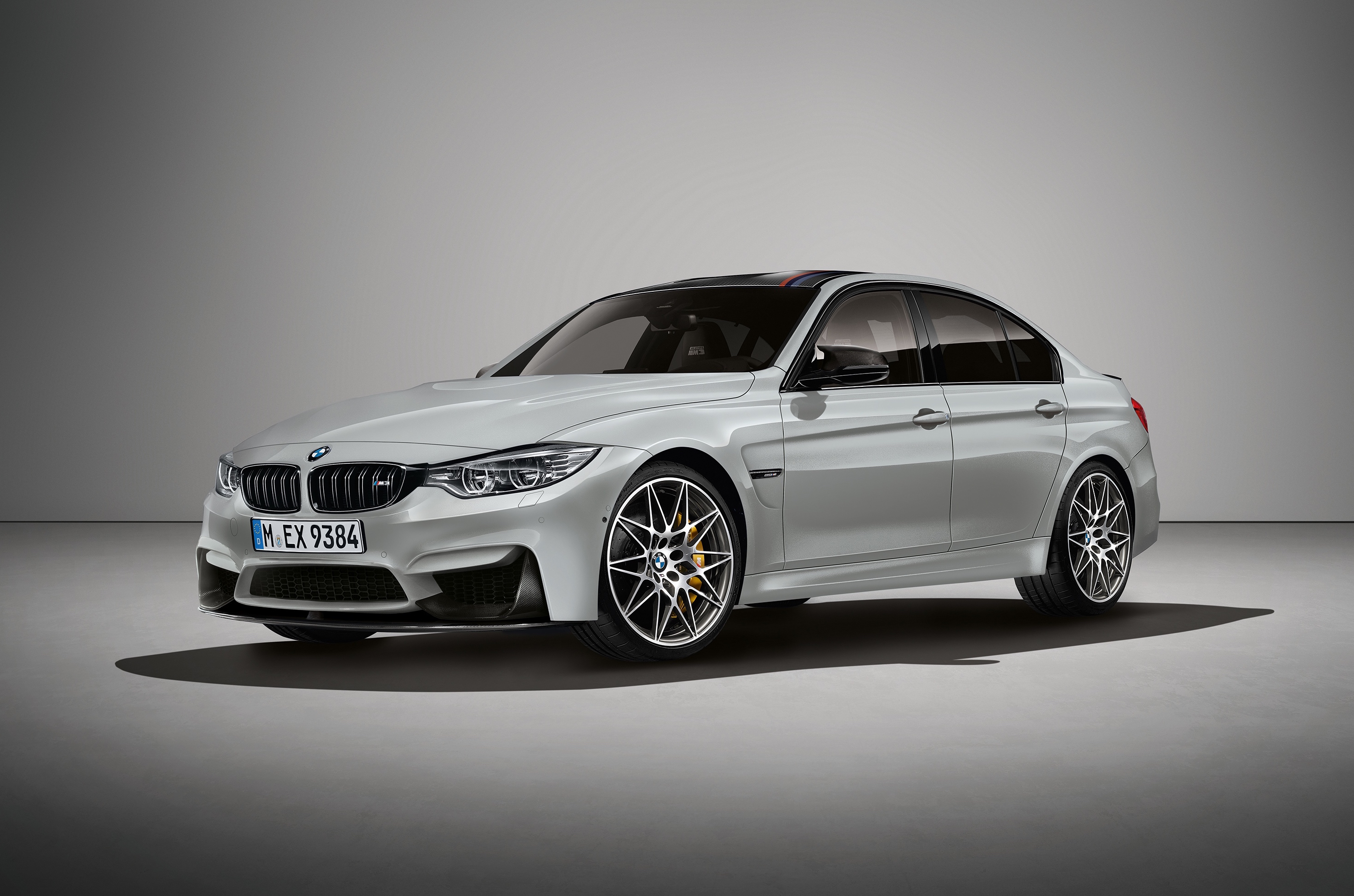 news-bmw-rolls-out-jahre-edition-to-celebrate-30-years-of-the-m3