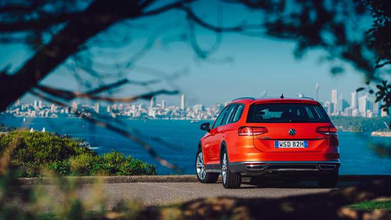 2016 Volkswagen Passat Alltrack - Australia