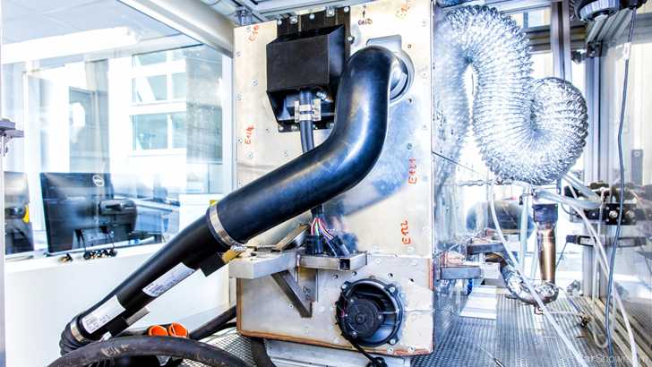Nissan Solid Oxide Fuel Cell Engine