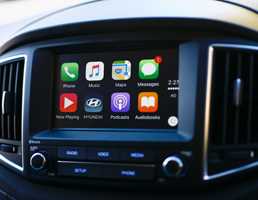 Hyundai Adds Apple CarPlay Support To Accent, iMax, iLoad