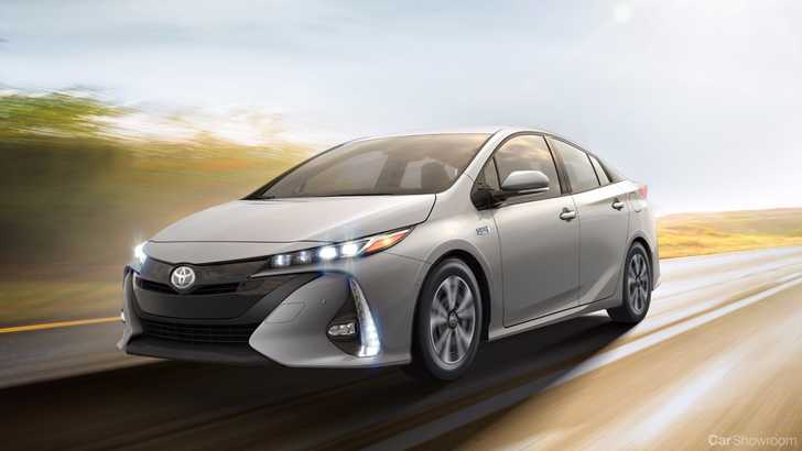 plug in toyota prius will have solar panel roof option