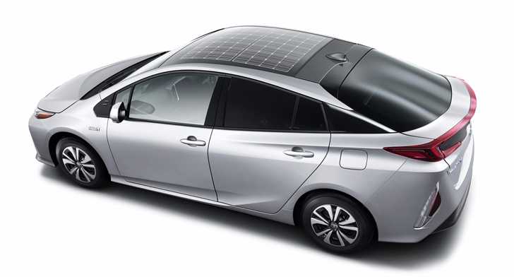 Plug-In Toyota Prius Will Have Solar Panel Roof Option