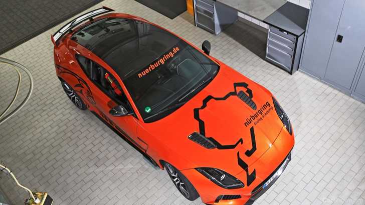 Jaguar Offers Nurburgring Laps In F-Type SVR