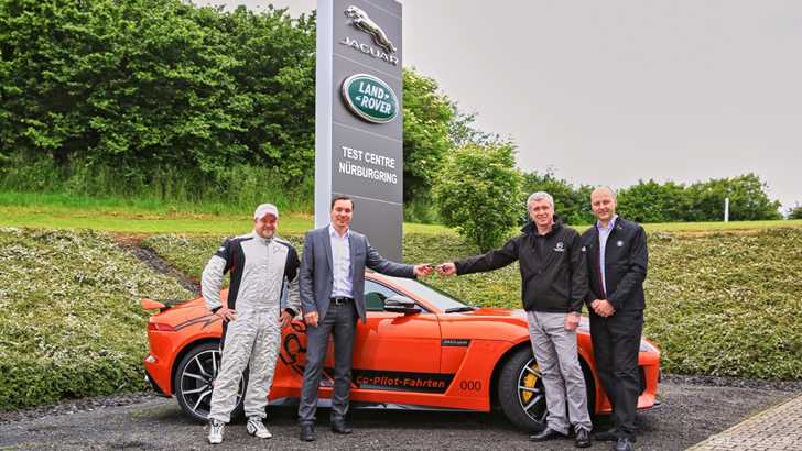 Jaguar Offers Nurburgring Laps In F-Type SVR