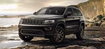 Jeep Gives Grand Cherokee Some Annual Enhancements