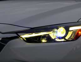 IIHS Finds Most New Car Headlights Have Awful Headlights