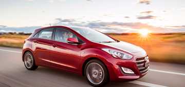 Hyundai Throws More Sporty Kit At i30 SR