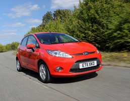 2011 FORD FIESTA