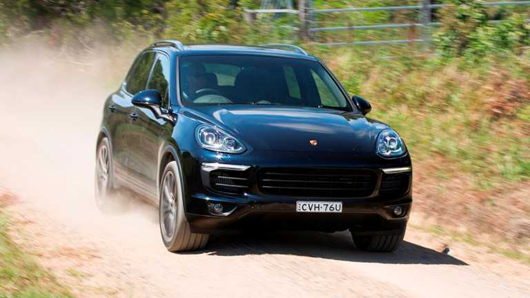 Porsche Updates Cayenne, Macan Range