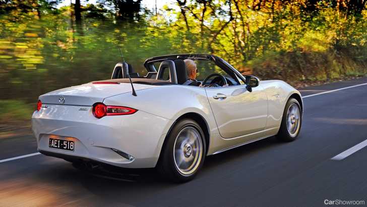 Mazda’s Next MX-5 Could Utilise Carbon Fibre Construction