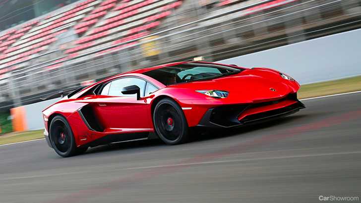 Lamborghini Quashes Any Doubt About V12 Fading’s Relevance