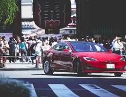 Tesla’s Details Future Plans – Pick-ups, Big Autonomy, Solar