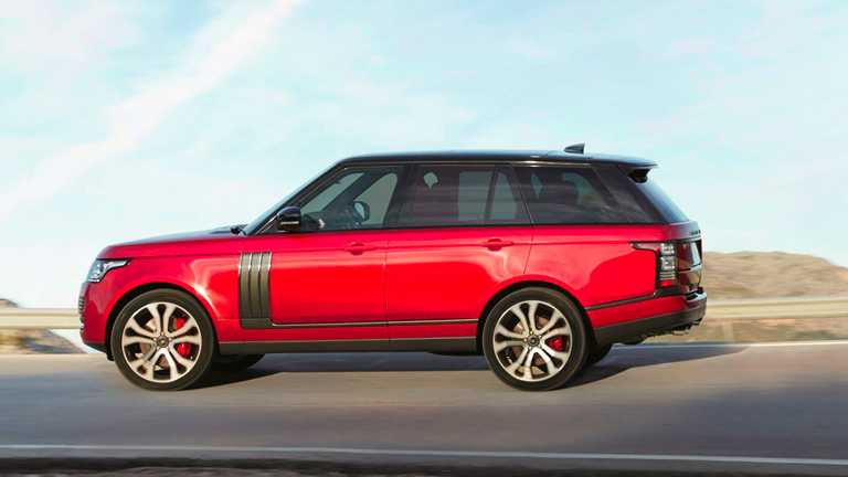 2017 Range Rover Gets Extensive Tech, Engine Updates