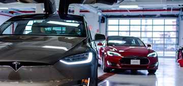 Tesla To Open Shopping Centre Store In Australia